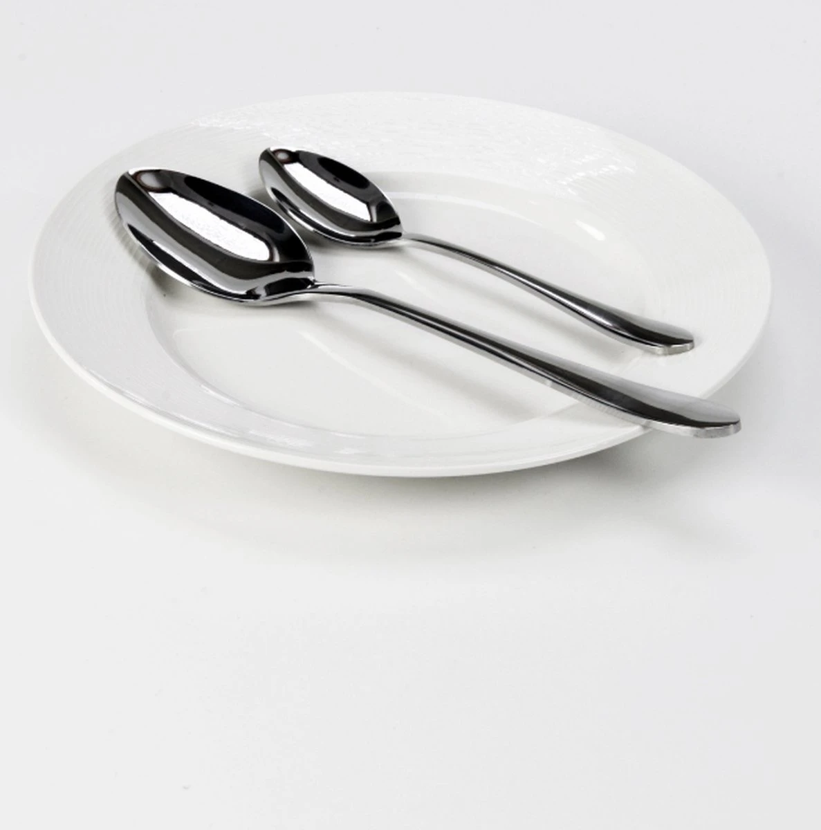 Merkloos Bestekset Luxe Round 24-delig | Premium Quality | 6 Personen 4 Merkloos Bestekset Luxe Round 24-delig | Premium Quality | 6 Personen - Image 4