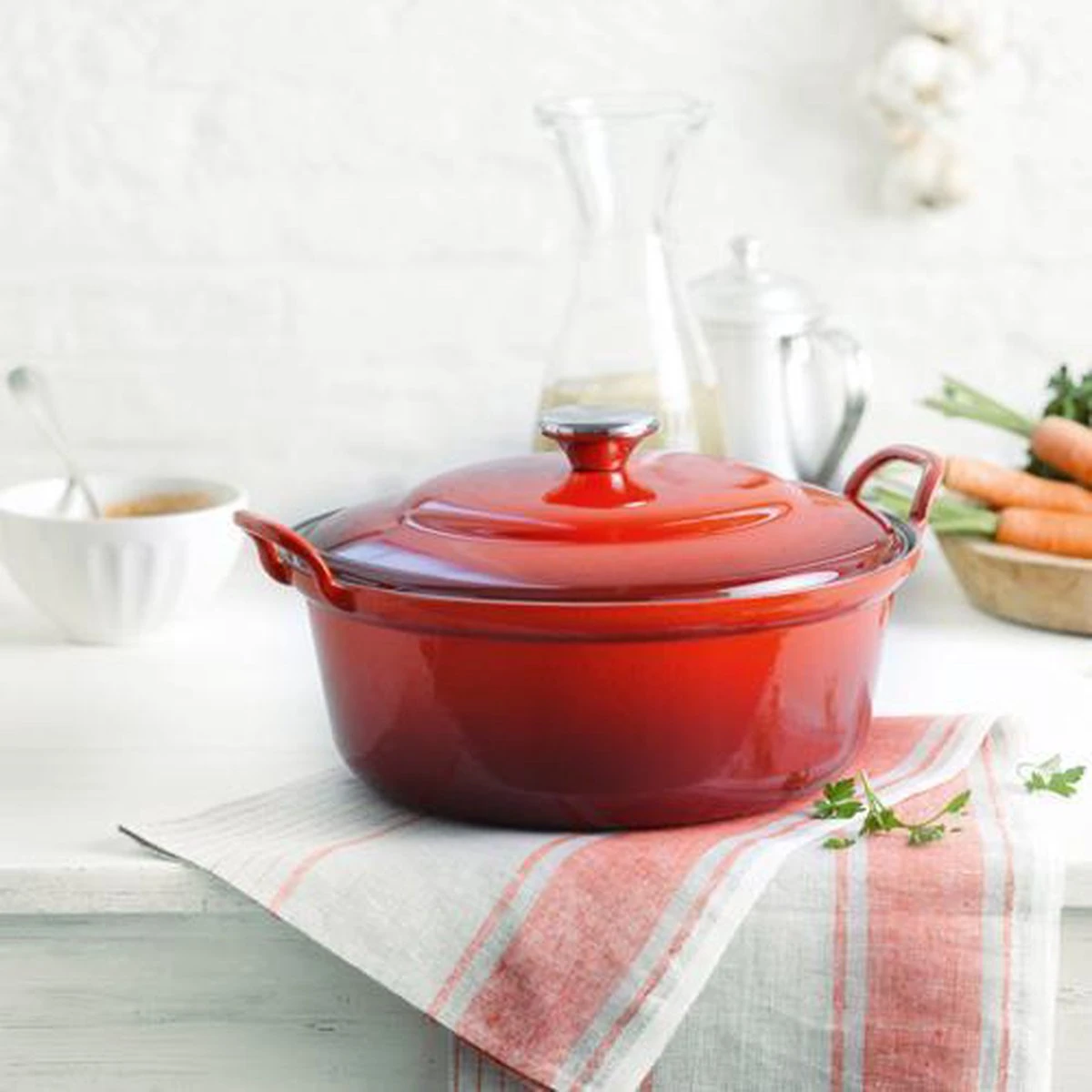 Le Creuset Braadpan Faitout Tradition Kersenrood - ø 24 Cm / 3 Liter 4 Le Creuset Braadpan Faitout Tradition Kersenrood - ø 24 Cm / 3 Liter - Image 4