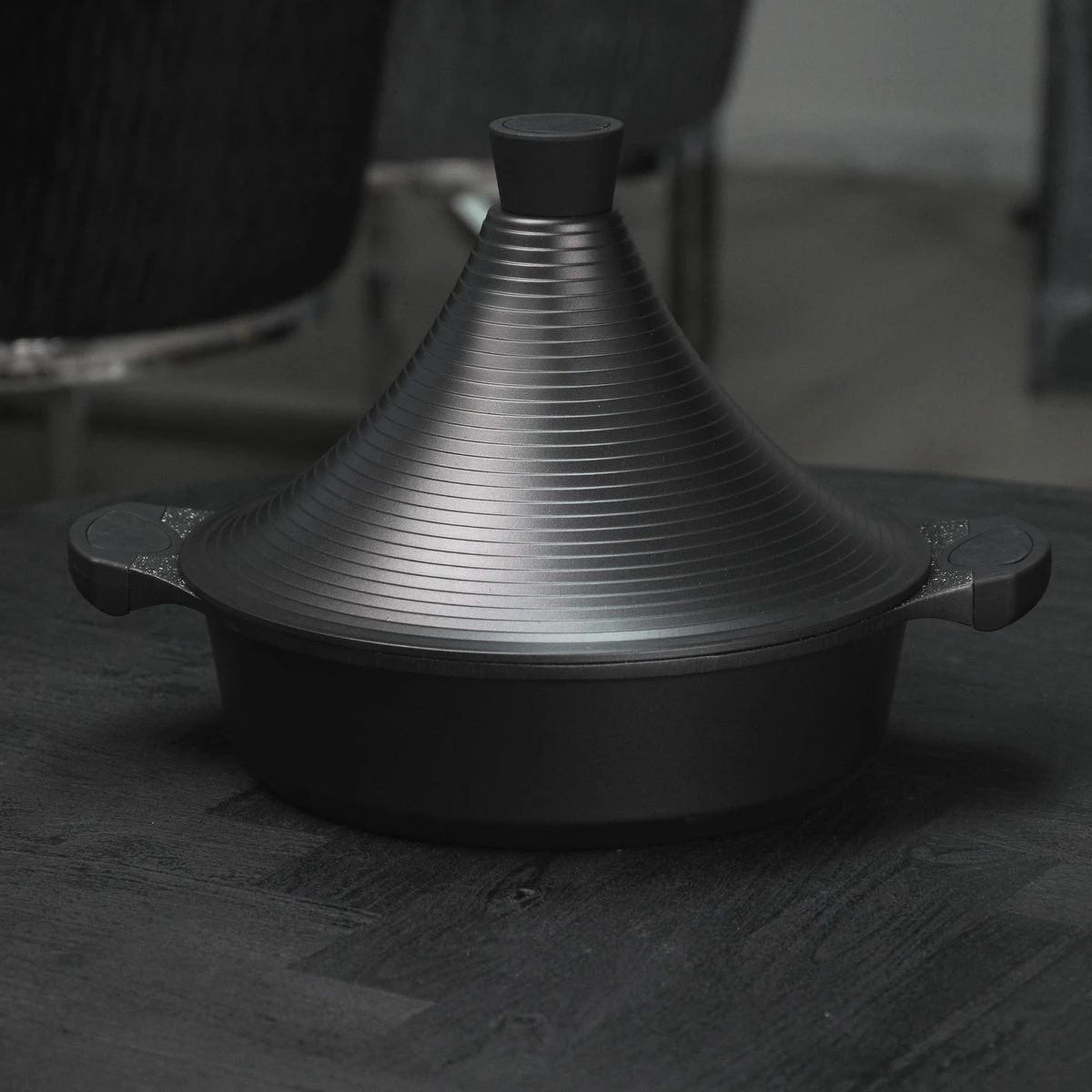 BIKO | Luxe Aluminium Tajine Inductie| Tagine | Geschikt Voor 4-8 Personen - Inductie - Zwart 5 BIKO | Luxe Aluminium Tajine Inductie| Tagine | Geschikt Voor 4-8 Personen - Inductie - Zwart - Image 5