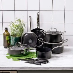 GreenPan Barcelona Infinity Pro Koekenpannenset - 3-delig - Zwart - Inductie - PFAS-vrij 27 GreenPan Barcelona Infinity Pro Koekenpannenset - 3-delig - Zwart - Inductie - PFAS-vrij -Beste Keuken Serie Winkel 1200x1200 440