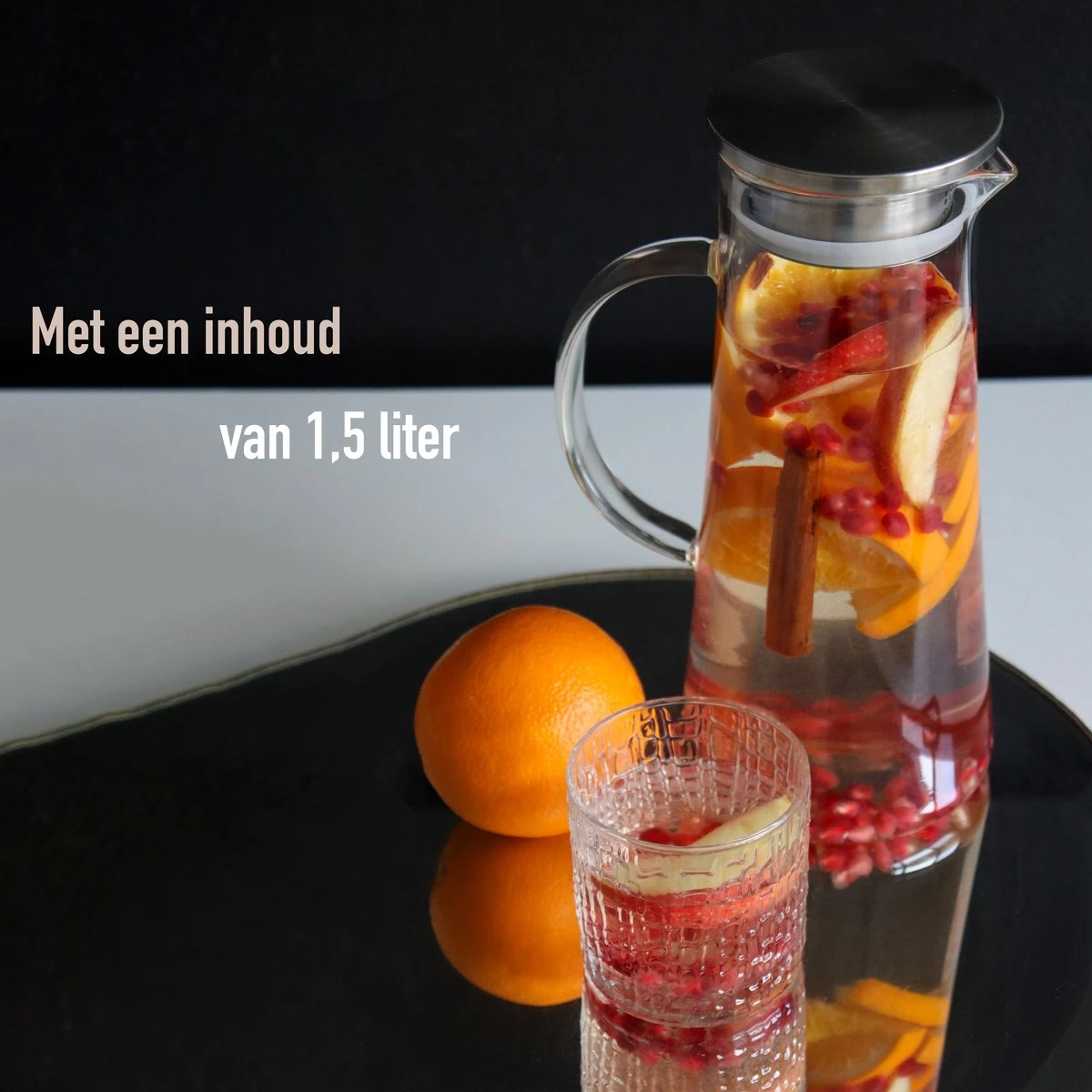MÊZON® Schenkkan - Glazen Waterkan - Waterkaraf Voor Fruitwater - Multifunctionele Decanteer Karaf - Kan Met Deksel - 1.5L Capaciteit 5 MÊZON® Schenkkan - Glazen Waterkan - Waterkaraf Voor Fruitwater - Multifunctionele Decanteer Karaf - Kan Met Deksel - 1.5L Capaciteit - Image 5