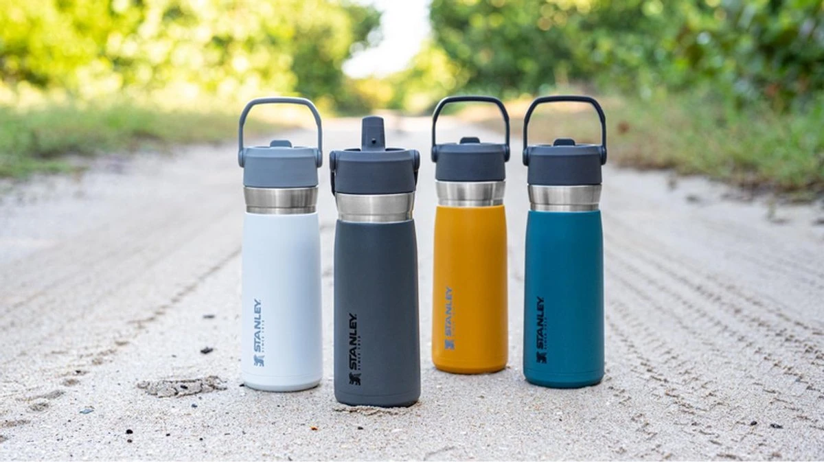 Stanley The IceFlow™ Flip Straw Water Bottle 0,65L - Thermosfles - Lagoon 4 Stanley The IceFlow™ Flip Straw Water Bottle 0,65L - Thermosfles - Lagoon - Image 4