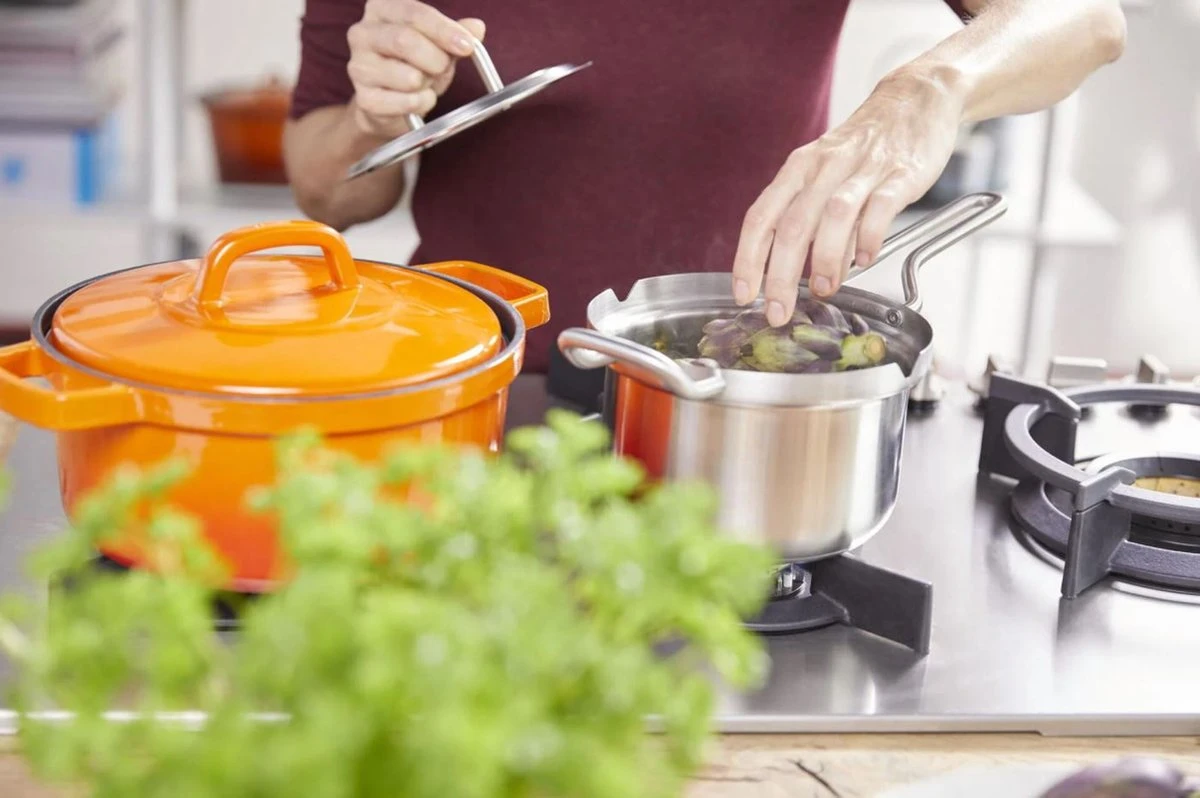 BK Q-linair Master Glas Pannenset - 5-delig - Glazen Deksel - Veilig Afgietsysteem - Inductie 5 BK Q-linair Master Glas Pannenset - 5-delig - Glazen Deksel - Veilig Afgietsysteem - Inductie - Image 5