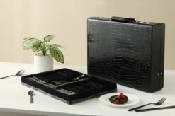 Swiss Pro+ Bestekset In Koffer-72 Delig-12 Persoons-Zwitsers Kwaliteit-Complete Set-100% Roestvrijstaal- Zwart 23 Swiss Pro+ Bestekset In Koffer-72 Delig-12 Persoons-Zwitsers Kwaliteit-Complete Set-100% Roestvrijstaal- Zwart -Beste Keuken Serie Winkel 1200x799 11