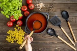 Smile 10-Delige Pannenset - Anti Aanbaklaag - Vaatwasser Bestendig - Zwart - MGK-17 19 Smile 10-Delige Pannenset - Anti Aanbaklaag - Vaatwasser Bestendig - Zwart - MGK-17 -Beste Keuken Serie Winkel 1200x800 44