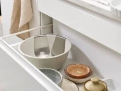 Joseph Joseph - Uno Saladeschaal - Met Saladebestek 21 Joseph Joseph - Uno Saladeschaal - Met Saladebestek -Beste Keuken Serie Winkel 1200x900 50